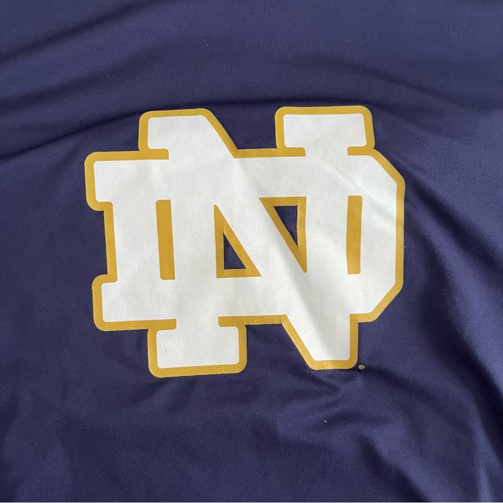 Under Armour NOTRE DAME Navy and Gray Long Sleeve Shirt SZ XL - Picture 2 of 5
